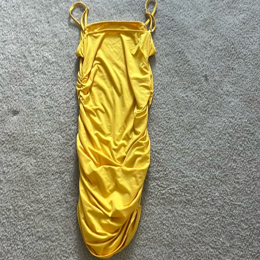 Yellow dress
